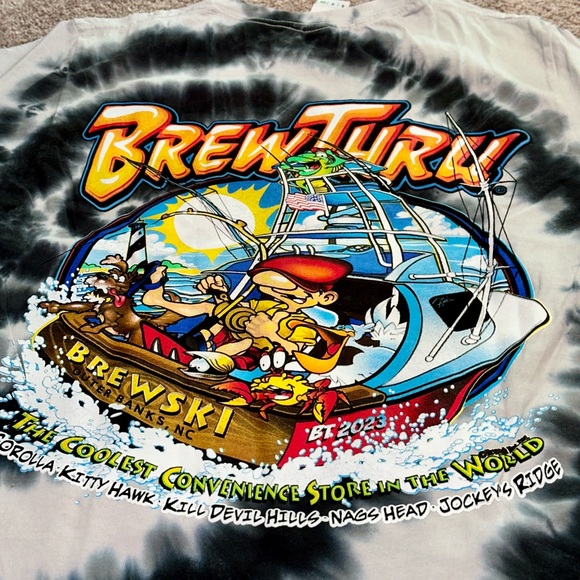 NWOT short sleeve t-shirt Brew Thru in Outer Banks - Picture 7 of 16